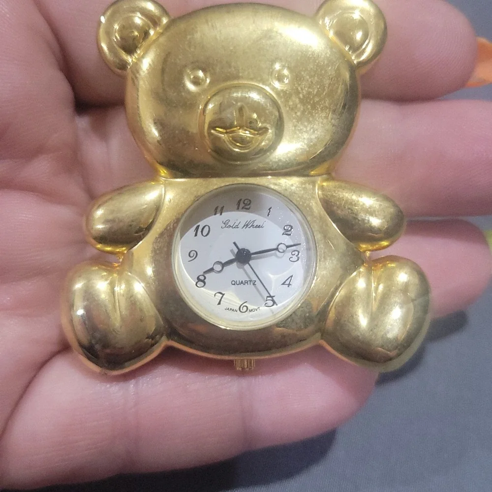 Gold Wheel Teddy Bear Mini Desk Watch Gold Tone Figurine Novelty Click